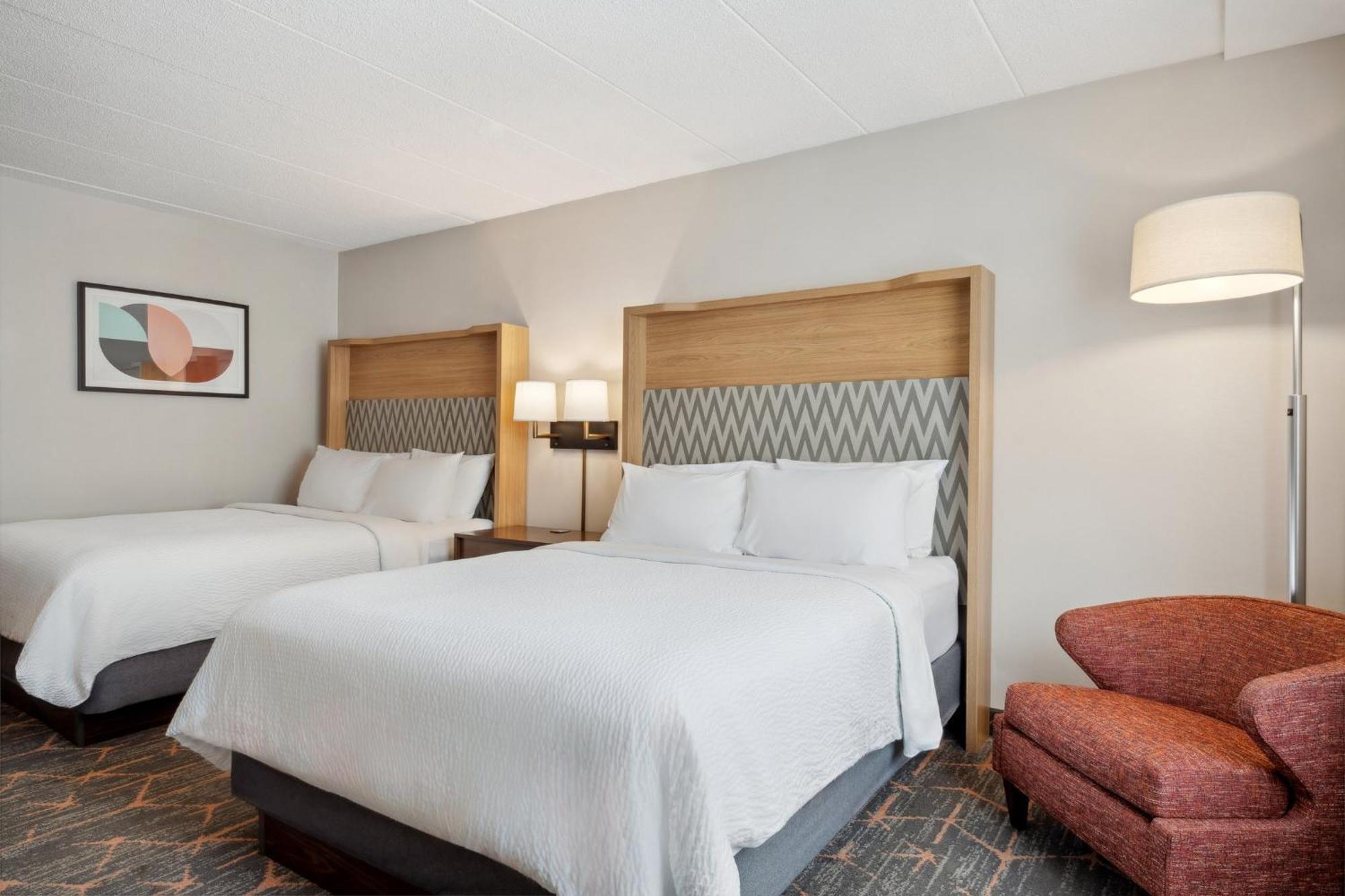 Holiday Inn Portsmouth By Ihg Exterior photo