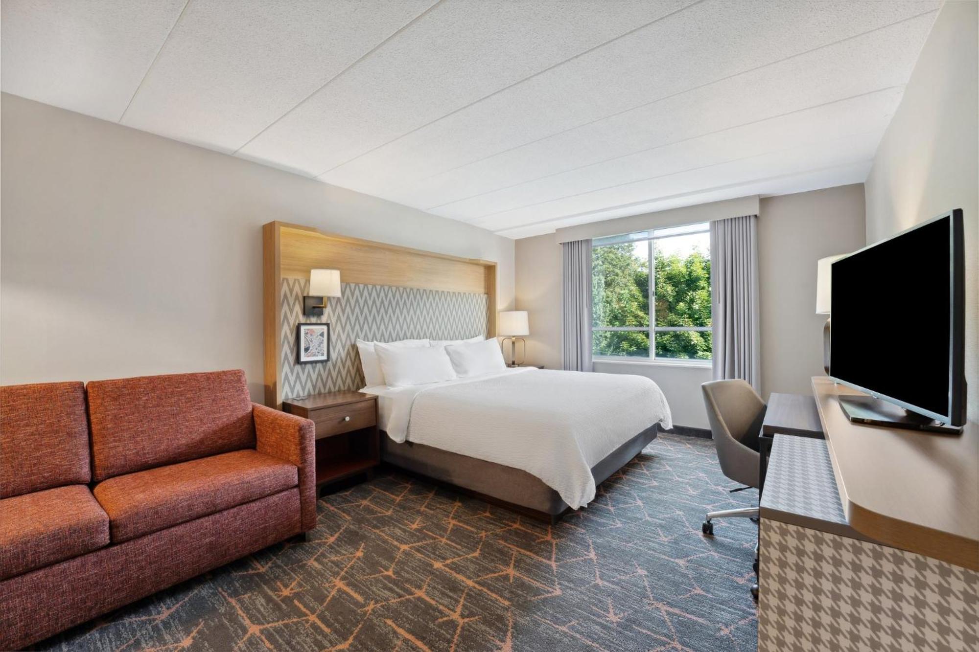 Holiday Inn Portsmouth By Ihg Exterior photo
